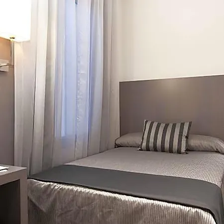 Dalia Ramblas 3* Βαρκελώνη