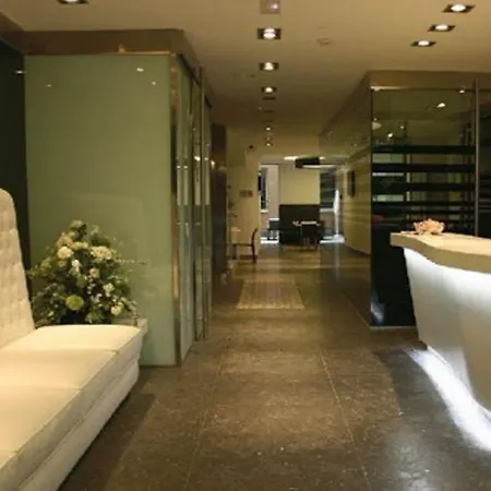 Dalia Ramblas 3* Barselona