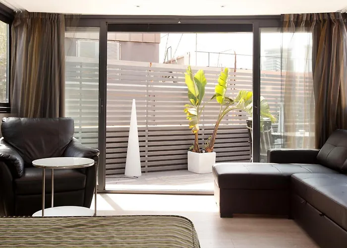 ダリア ランブラス 3*