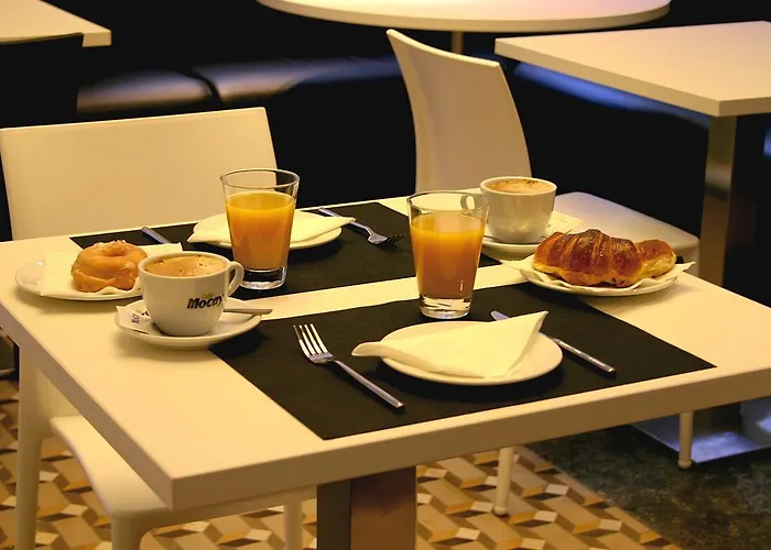 ダリア ランブラス 3*