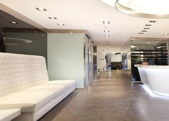 ダリア ランブラス ホテル 3*