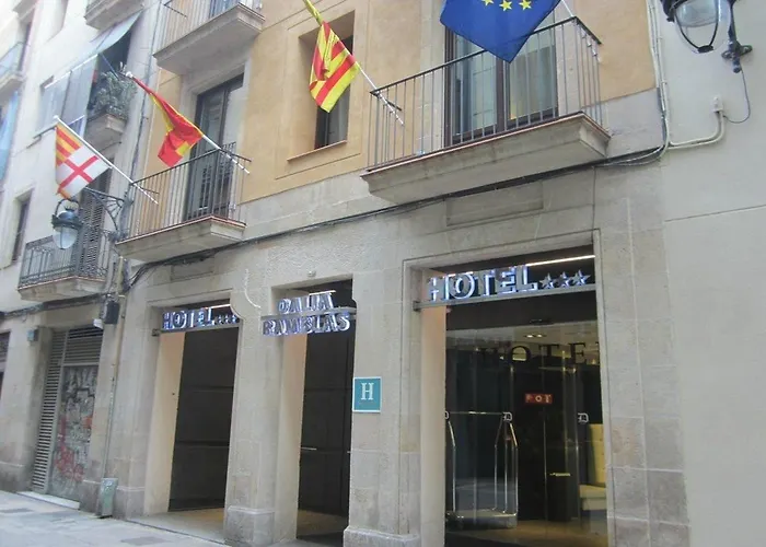 ダリア ランブラス ホテル